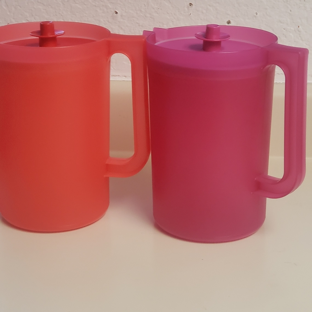 Tupperware - Picture 9 of 16